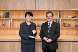 学校法人 早稲田大学 様